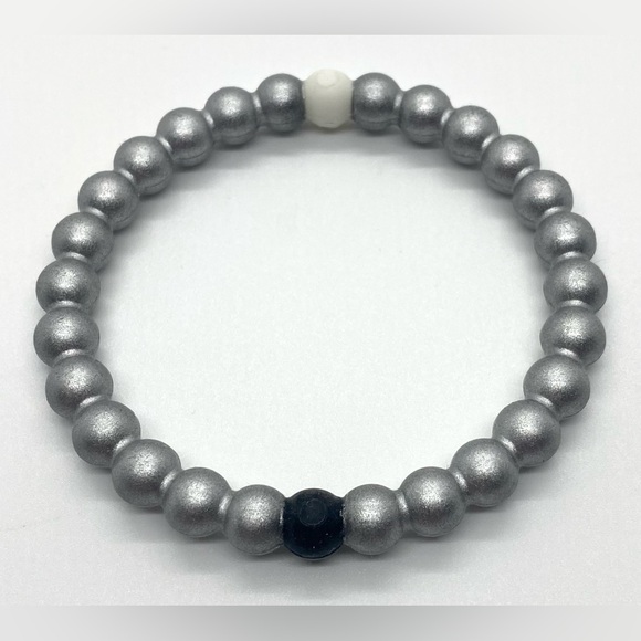 Lokai Jewelry - LOKAI Large Metallic Silver Core Bangle Bracelet Boho Coastal Beach Outdoor